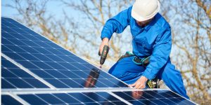 Installation Maintenance Panneaux Solaires Photovoltaïques à Charbonnières